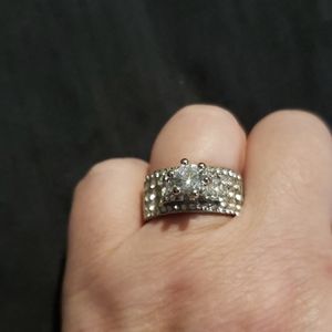 🤪 3 for 10. costume jewelry ring. cubic zirconia